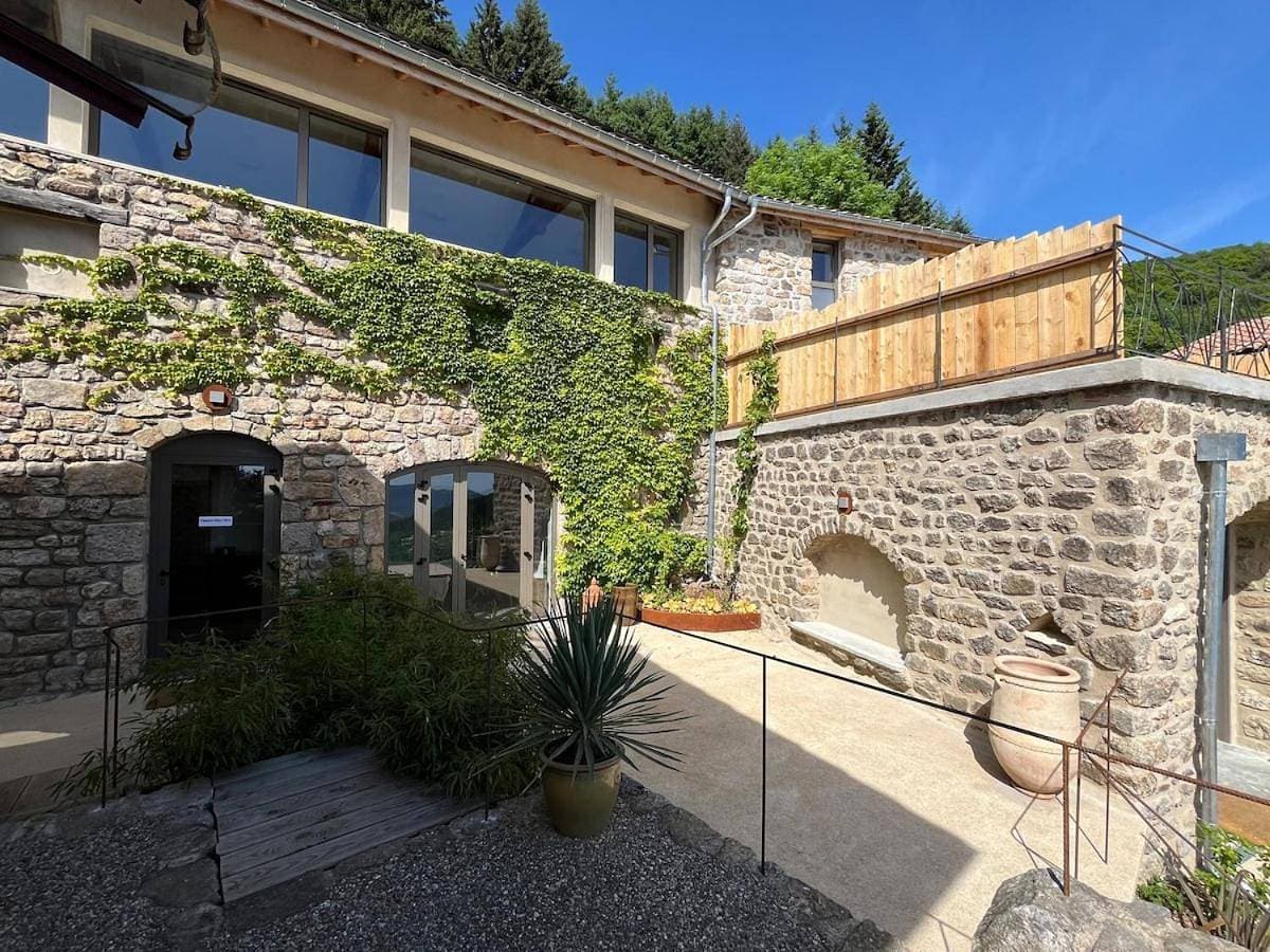 Domaine de l'arbre nouveau 1