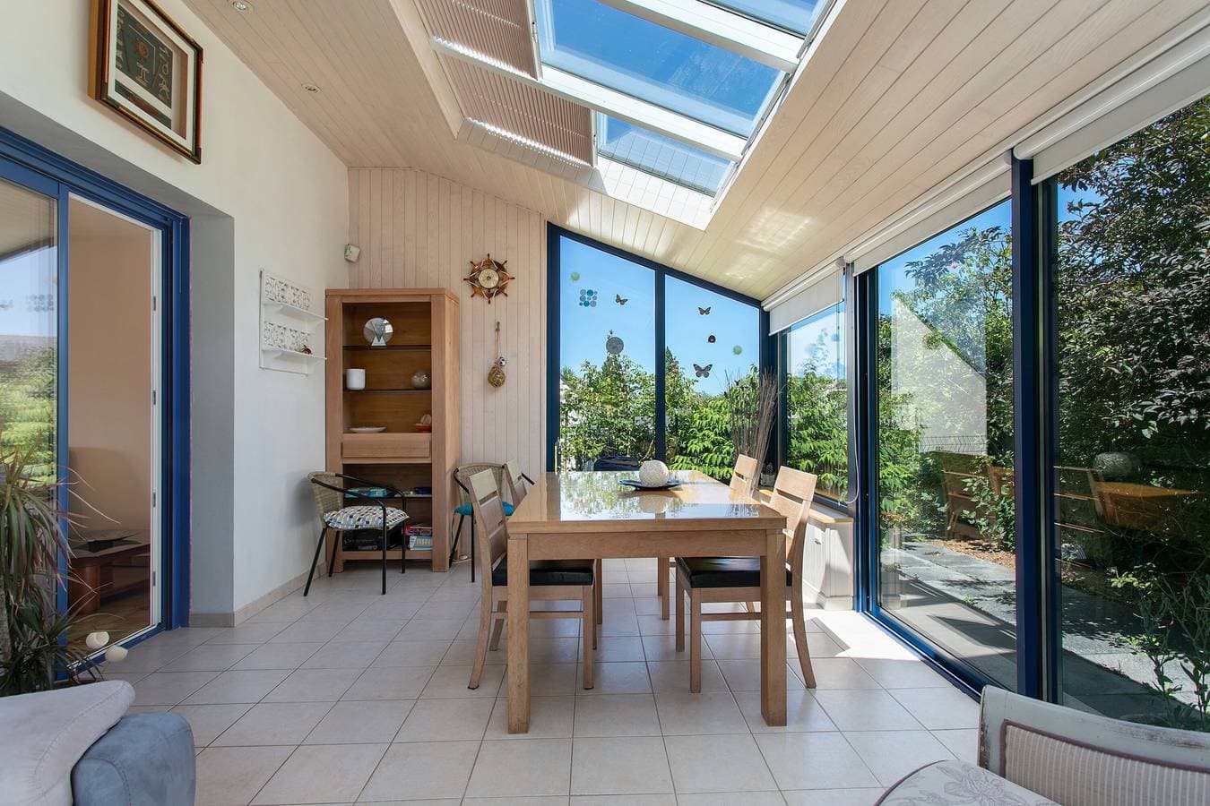 Foto 2 von 41: Ferienhaus „La Pépinière“ mit privater Terrasse, Garten und WLAN