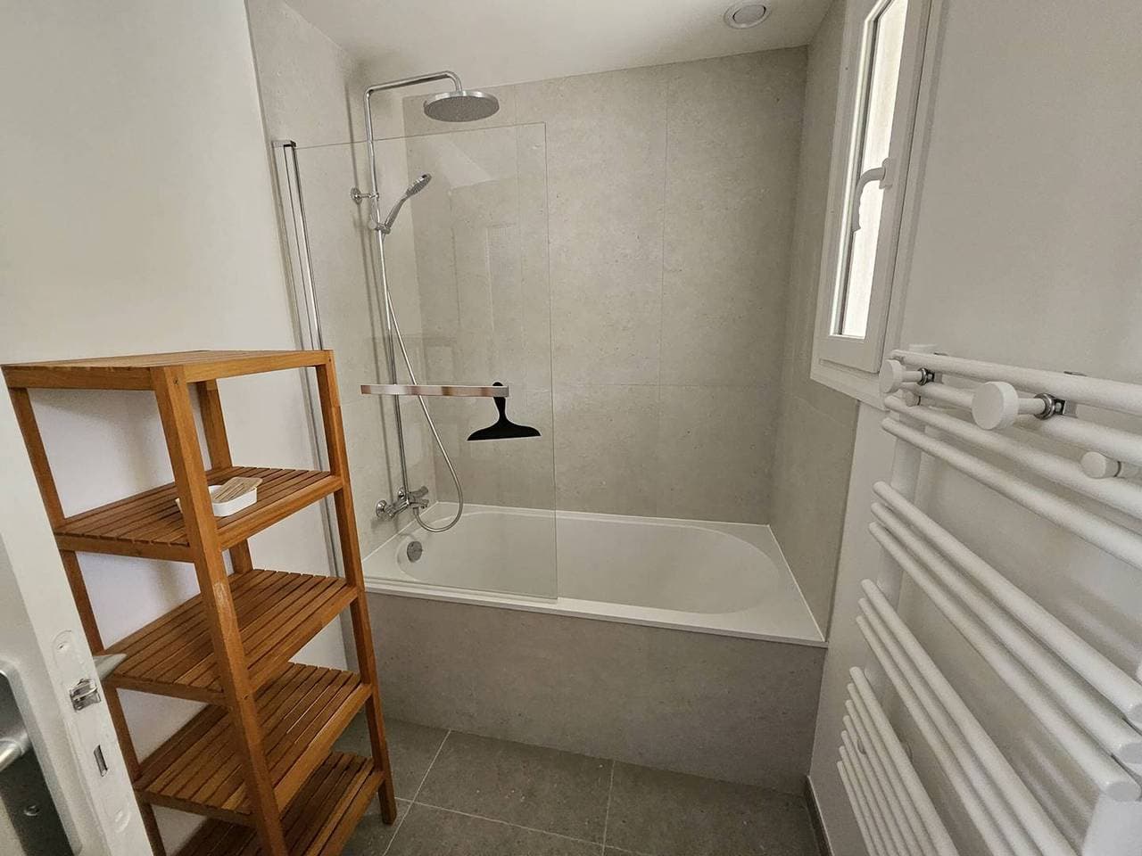 Foto 9 von 16: Erdgeschosswohnung mit beheiztem Privatpool und Garten, 1 km vom Meer entfernt