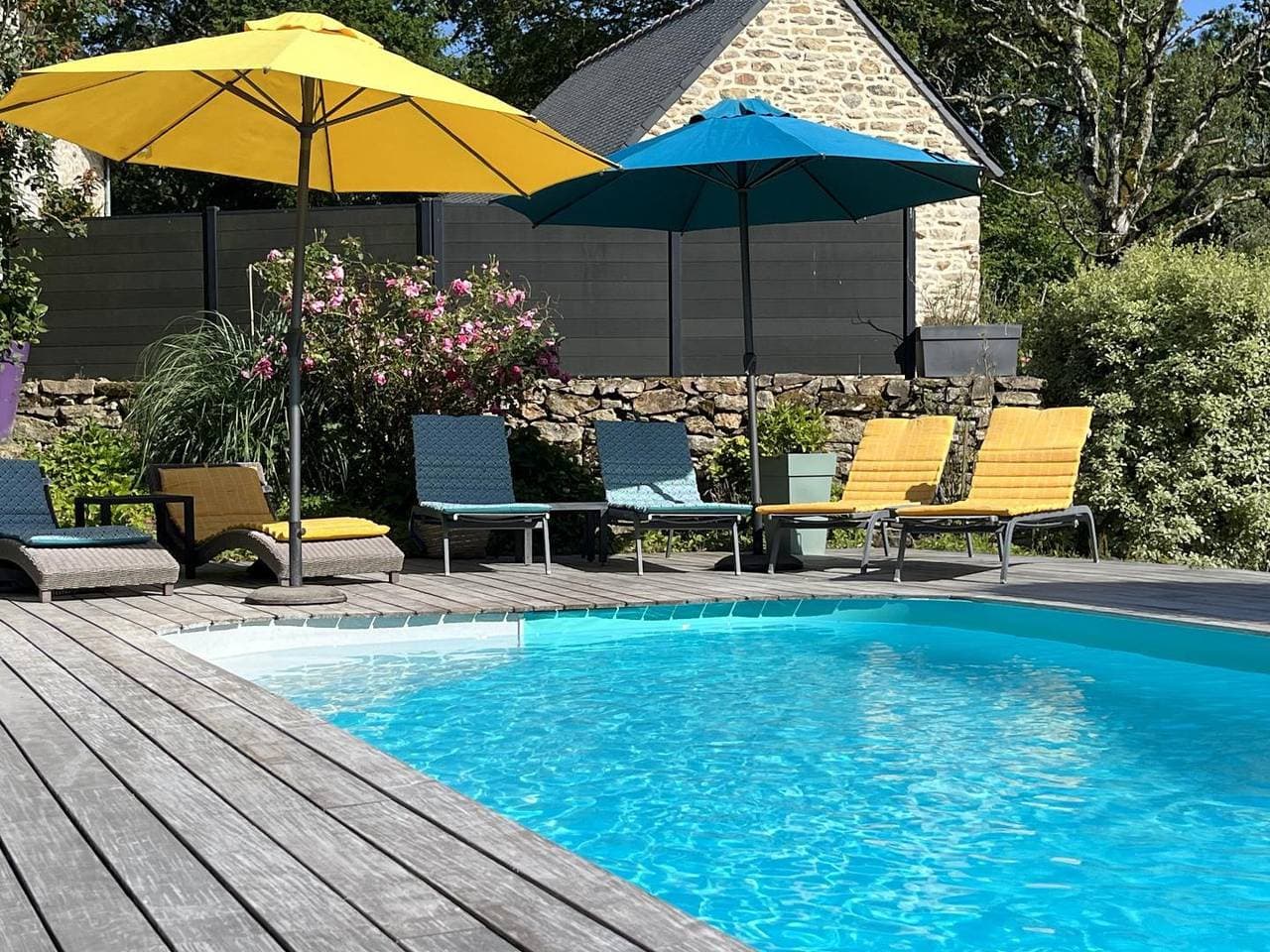 Le Clos St Anne 1