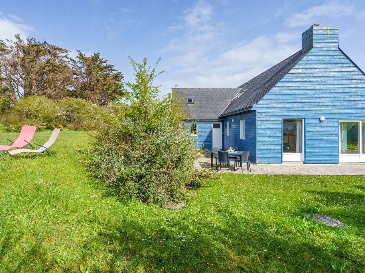 Einfamilienhaus Maison bleue 1