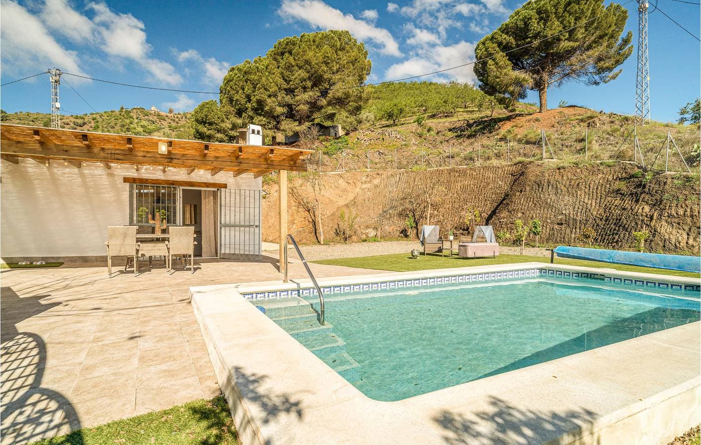 Foto 11 von 29: Poolside Haven: AC, Terrasse, Internet & Grill (800m von den Arenen, 1km zum Rio Seco)