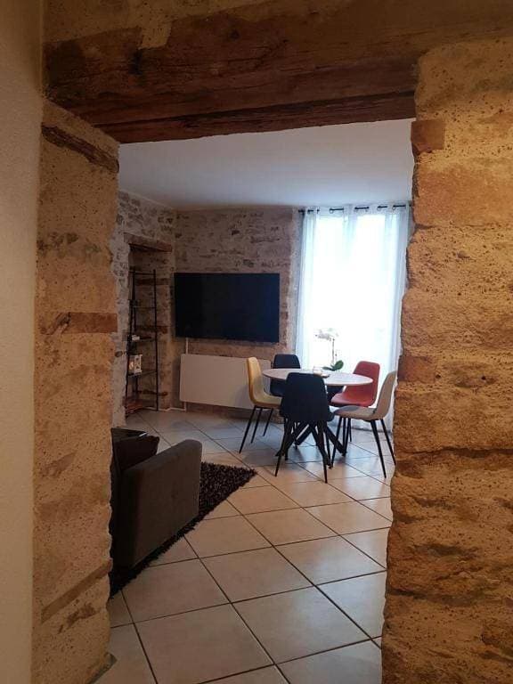 Foto 4 von 17: Two-Bedroom Apartment