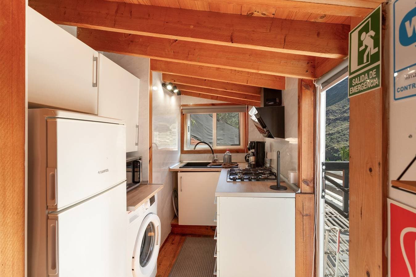 Foto 5 von 29: Ferienhaus 'Arguineguín Retreat' mit Bergblick, WLAN und Klimaanlage