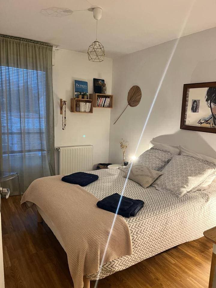 Foto 7 von 12: Double Room with Private Bathroom