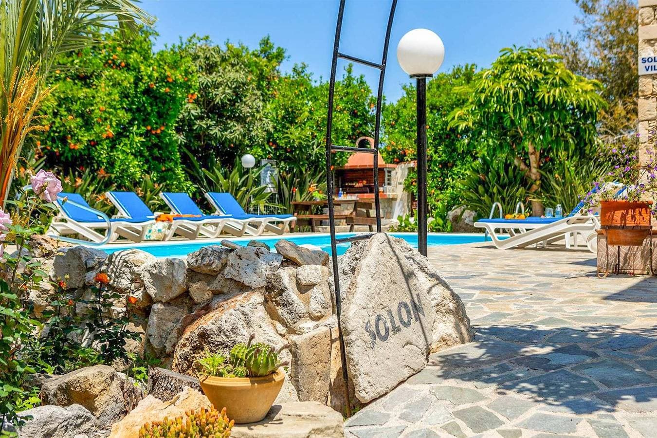 Foto 4 von 29: Villa für 6 Personen mit Terrasse