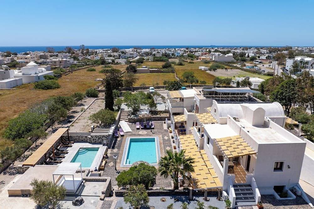 Foto 10 von 17: One bedroom apartment with free car rental (Heated Pool)