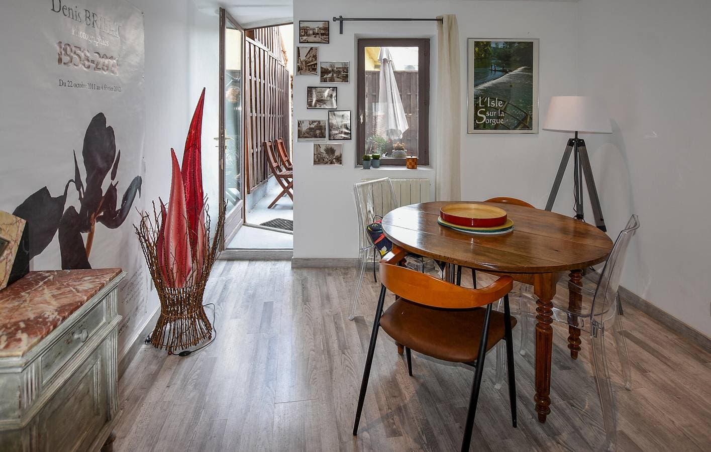 Cozy Apartment in der Nähe von UMAMI Restaurant & La Sorgue Canal 1