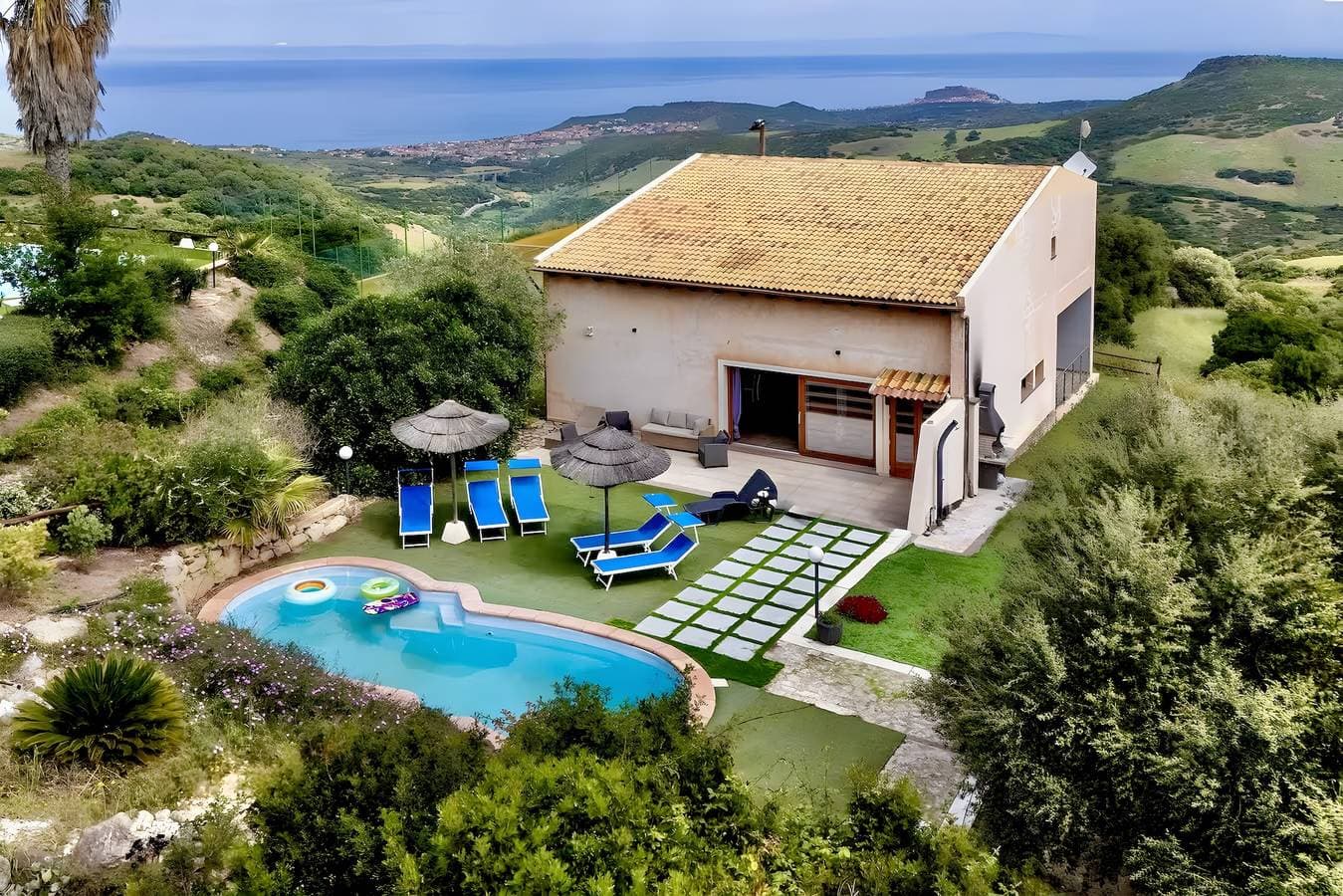 Foto 5 von 39: Villa „Loft Irene mit privatem Pool“, Meerblick, WLAN und Klimaanlage