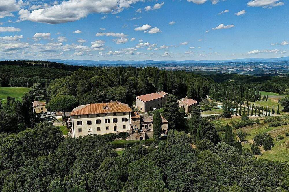 Foto 8 von 19: Casa Ramisia F: A characteristic and welcoming apartment that is part of an ancient country house surrounded by a wonderful park, with Free Wi-Fi.