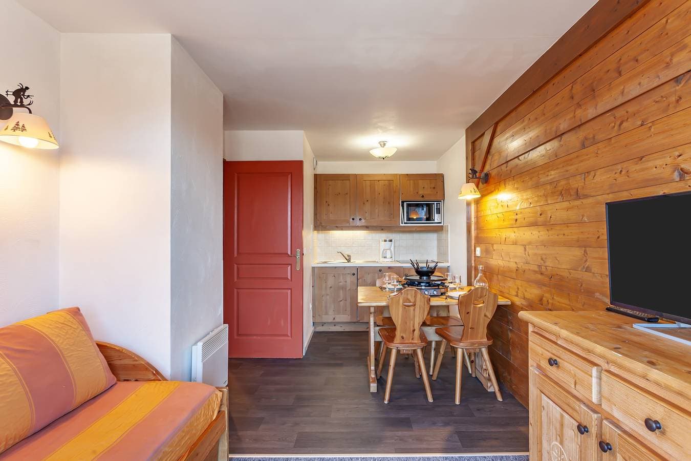 Foto 9 von 16: Ferienwohnung für 4 Personen mit Pool