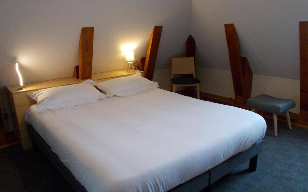 Foto 7 von 9: Double Room