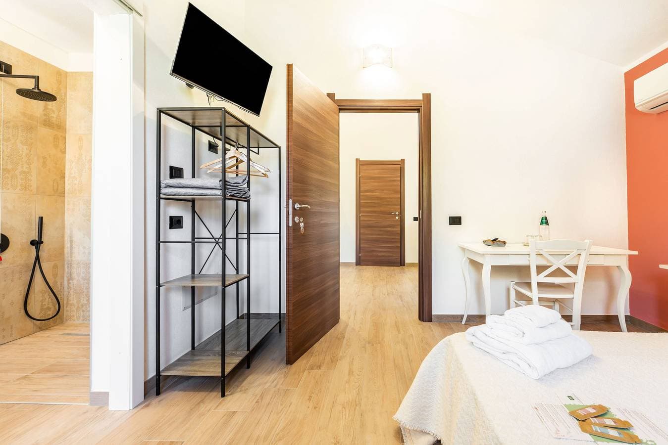 Foto 12 von 27: Zimmer 'Su Carinniu n.3'
