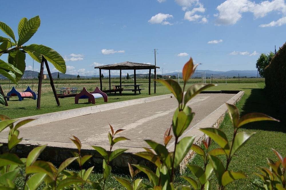 Foto 12 von 30: 6 Holiday Ribocchi: Depandance Gericht privaten eingezäunten