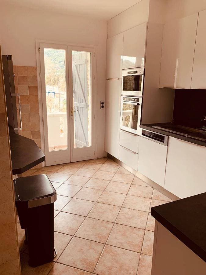 Foto 4 von 11: Two-Bedroom Apartment
