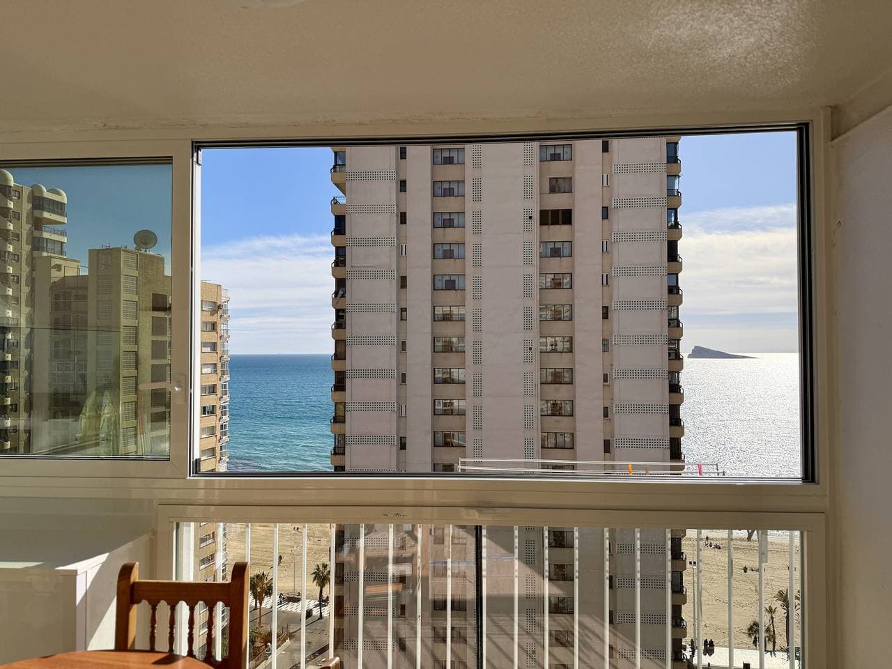 Foto 5 von 22: Spacious Family Apartment, 2 min walk to Levante Beach
