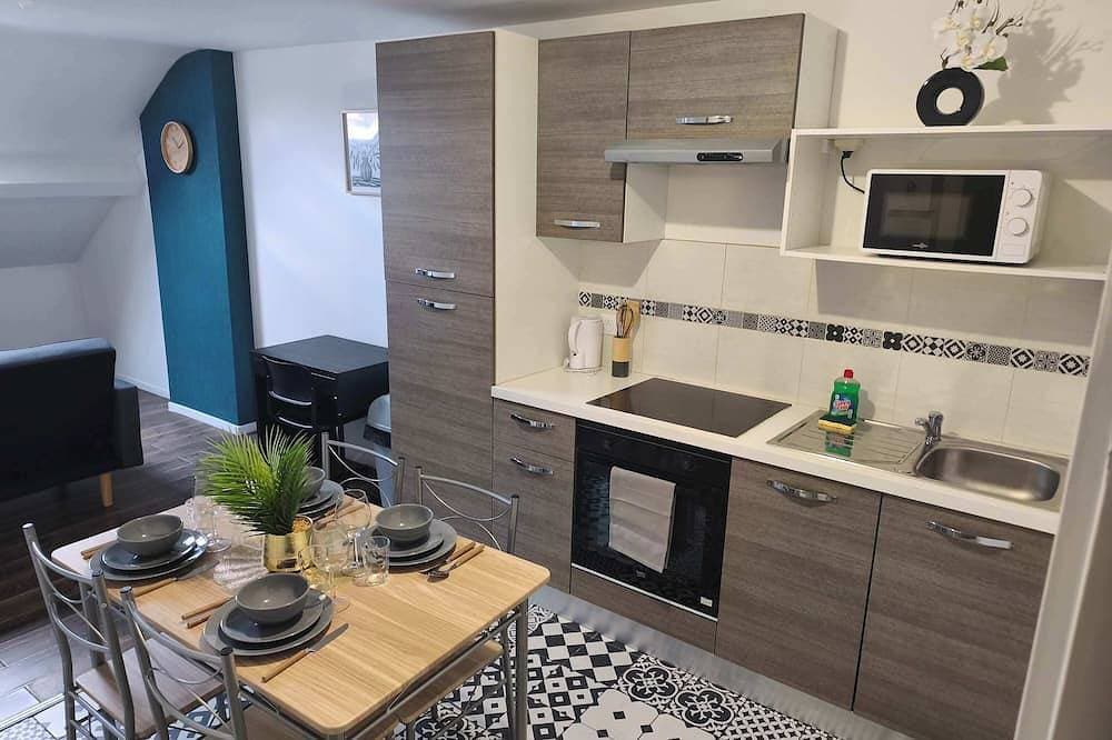 Apartment for 2, 3rd Floor · Free Parking 1