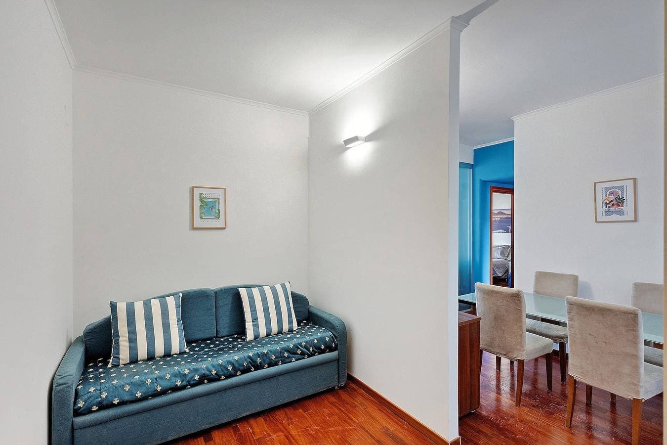 Foto 9 von 31: Apartment 'Sorrento Luxury Blue' mit Meerblick, WLAN und Klimaanlage