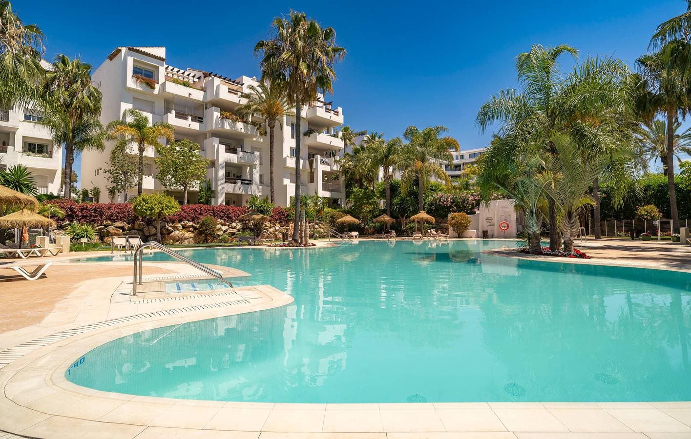 Playa de Guadalmansa 1km, Gemütliche Wohnung mit Terrasse & AC 1