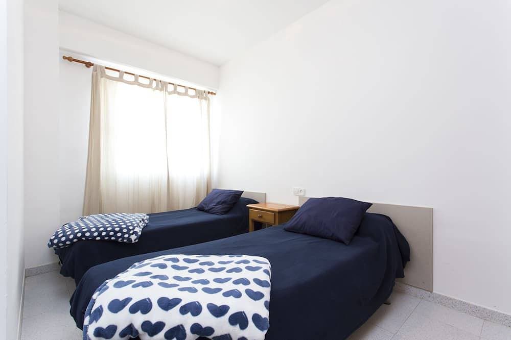 Foto 2 von 30: Can Picafort Wohnung in erster Linie. 6 Pers. WIFI A / C Terrasse mit Blick auf das Meer. 75m2