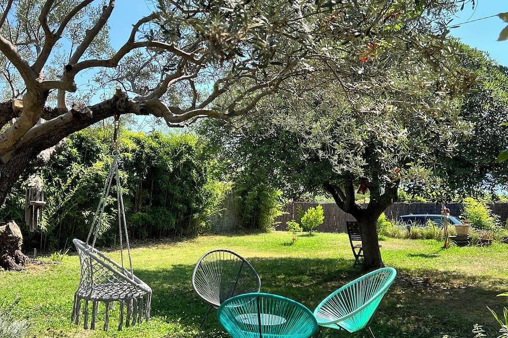 Cosy house with garden, terrace & pond view - Saint-Chamas 1