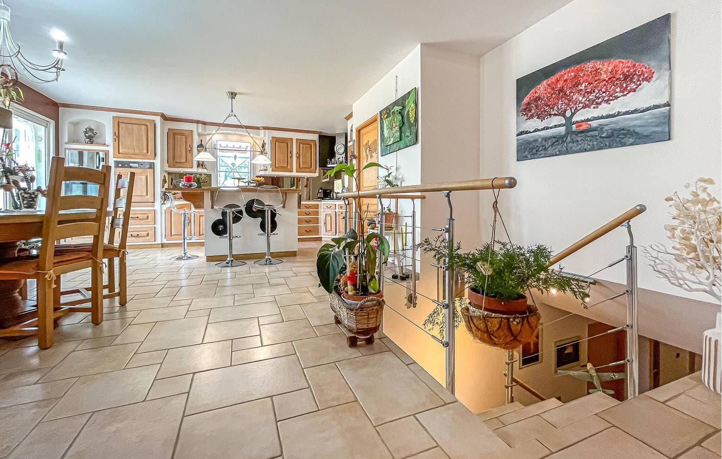 Foto 5 von 44: Geräumige Ferienwohnung mit Pool, WLAN und Terrasse in der Nähe von Miramas und Saint-Chamas