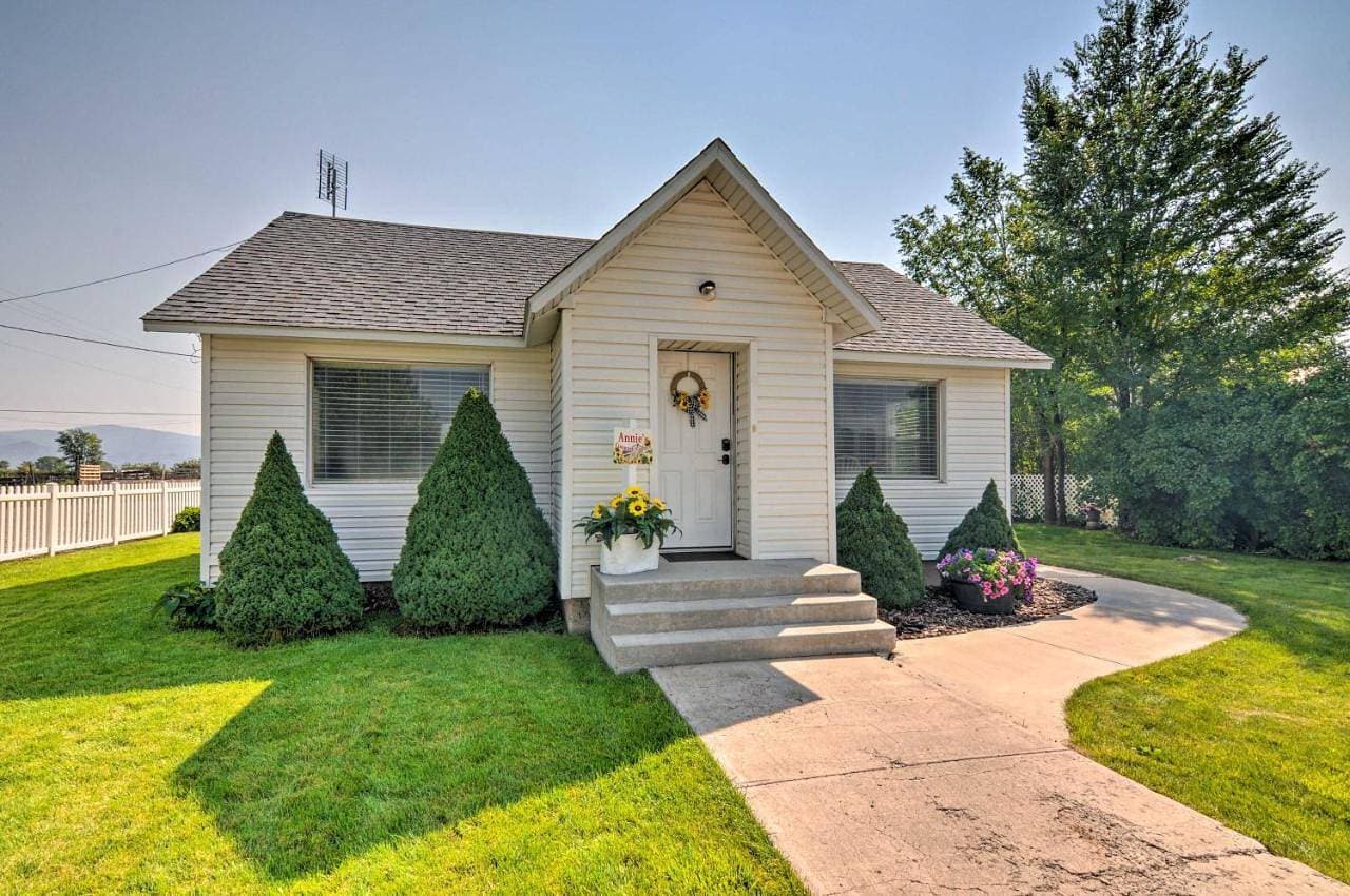 Home w/ Fenced Yard by 5 Mighty Nat'l Parks 1