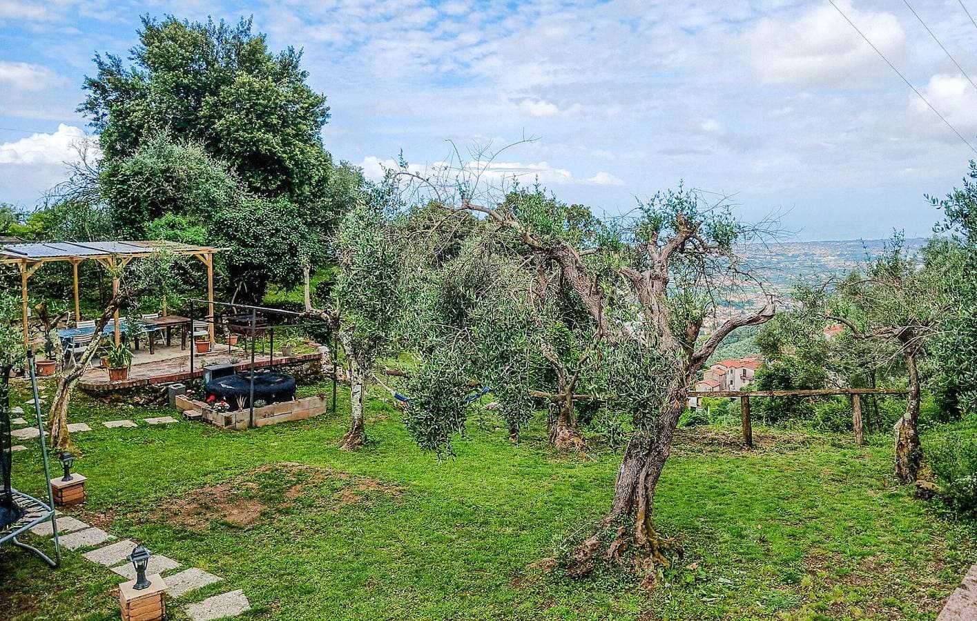 Foto 10 von 26: Gemütliche Gartenwohnung bei Pietrasanta - WiFi & Parken