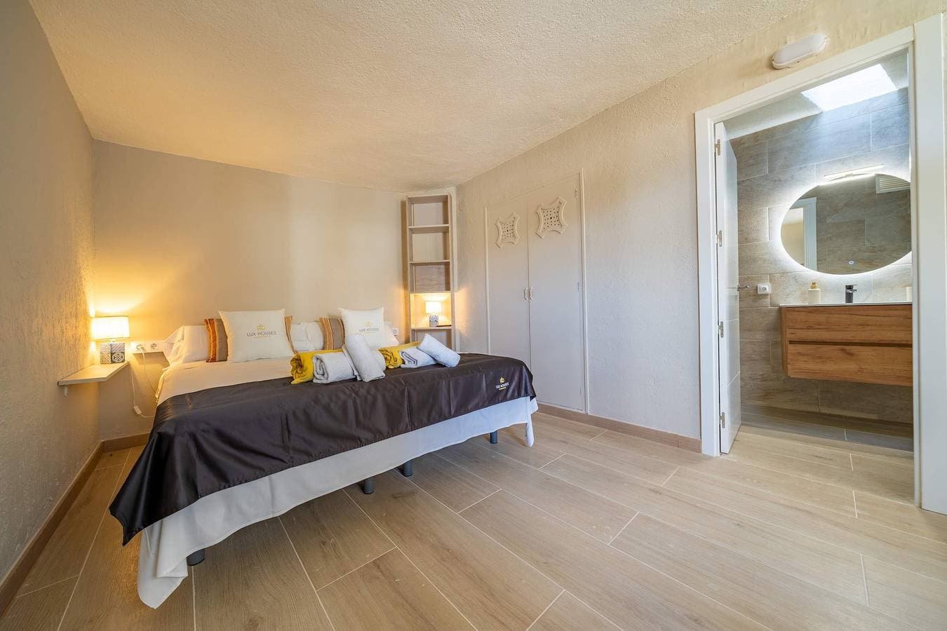 Foto 8 von 61: Ferienwohnung für 4 Personen mit Garten