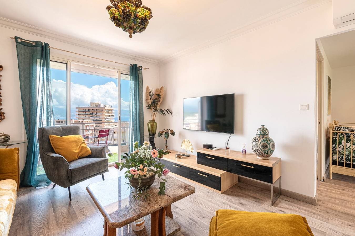 Foto 3 von 15: Ferienwohnung für 4 Personen mit Balkon