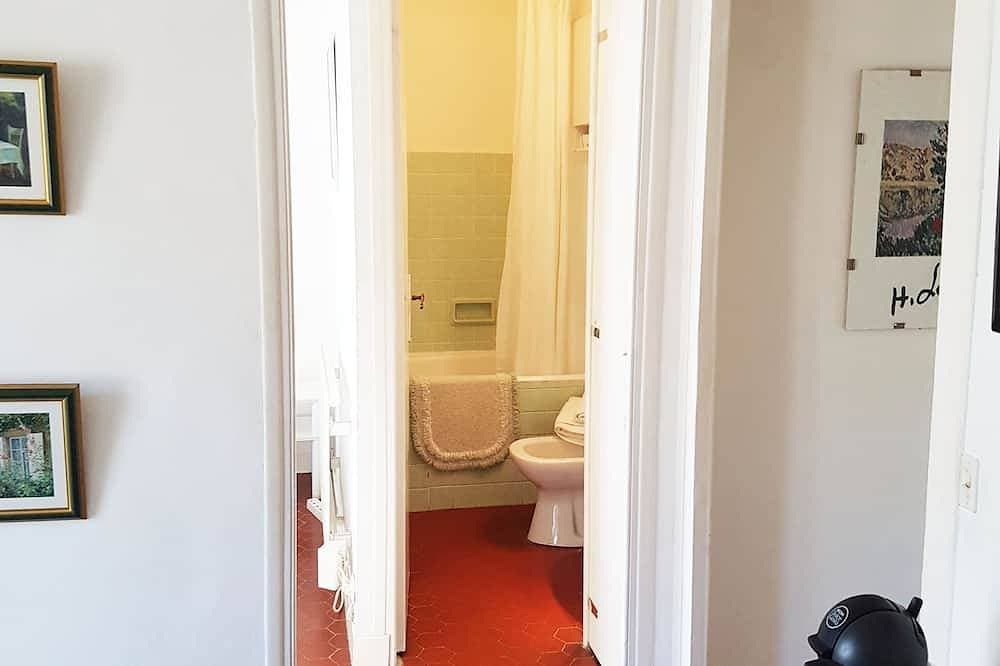 Foto 9 von 30: Idyllische Wohnung Cannes, Meerblick, 1. 200 km Croisette, sehr ruhig