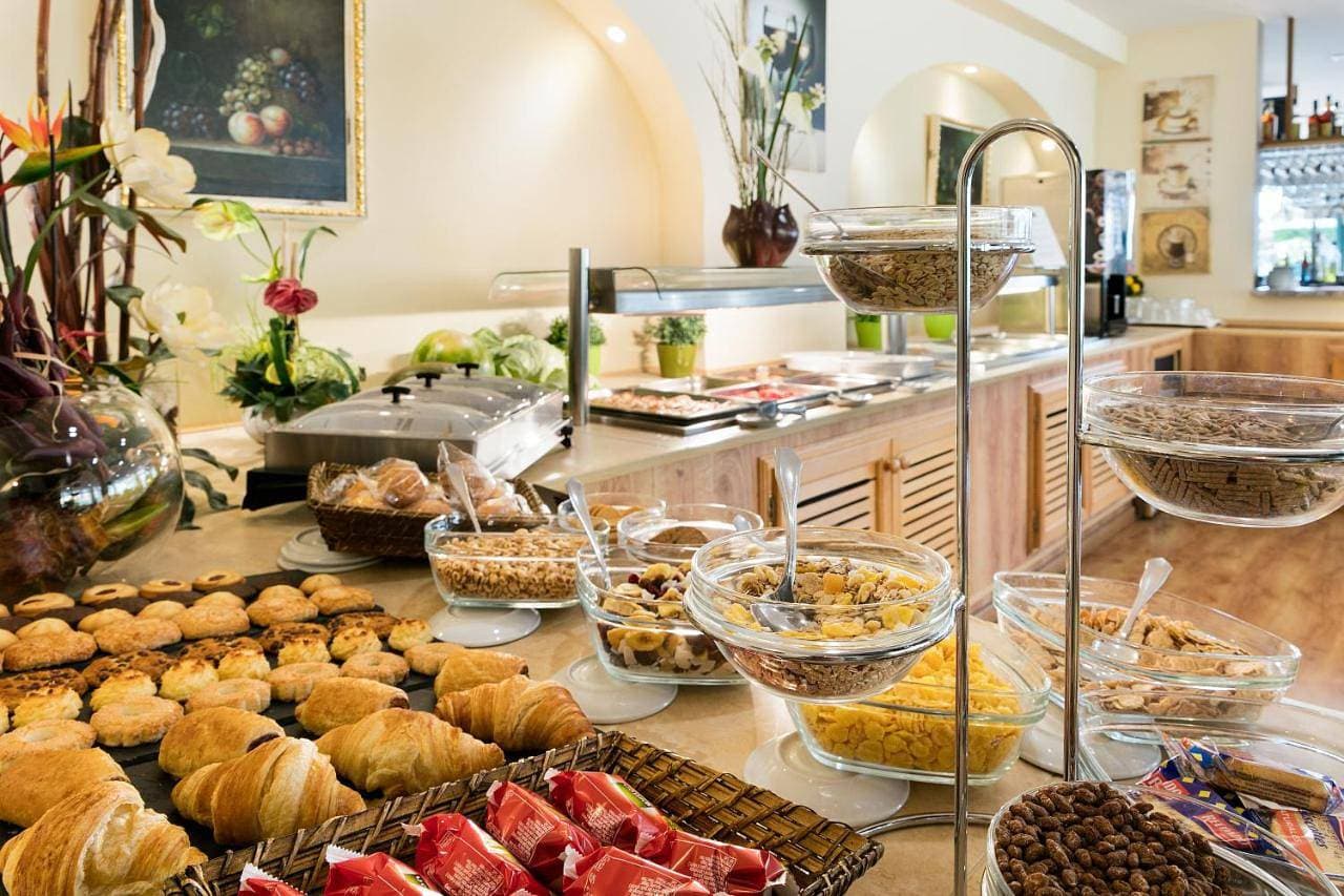 Foto 5 von 21: Junior Suite - Unlimited Breakfast Brunch