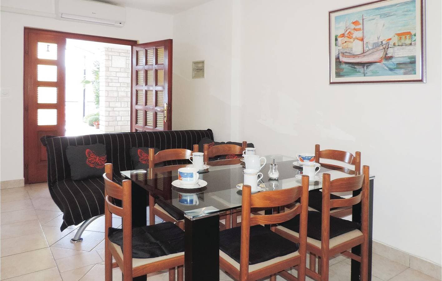 Foto 10 von 24: Gemütliche 2-Zimmer-Wohnung mit Terrasse, WLAN und nur 400 m vom Strand entfernt