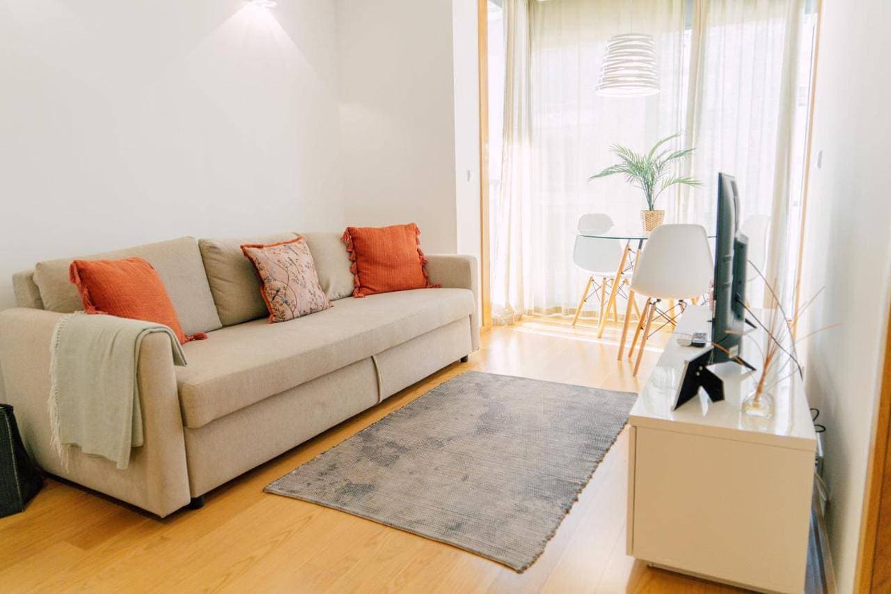 Oporto Yellow Apartments 1