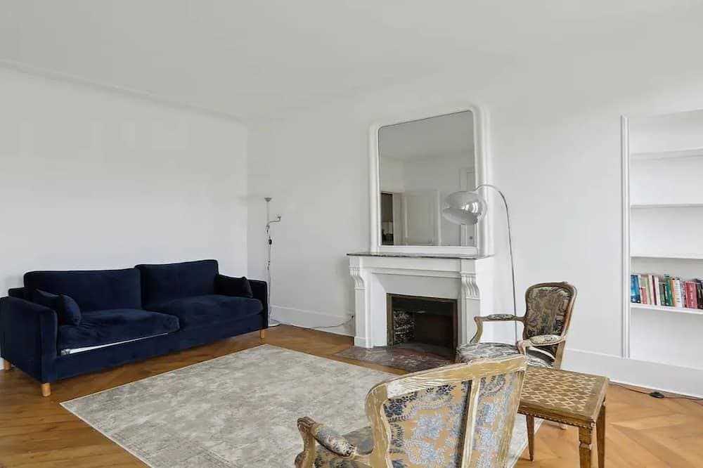 Foto 7 von 17: Invalides View - High Floor , Bright, Spacious Located At Avenue De Breteuil