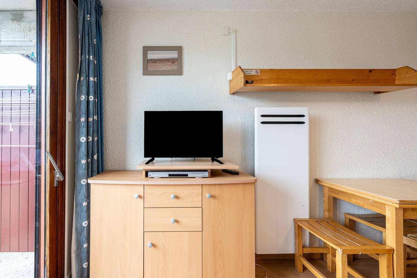 Foto 10 von 23: Studio-Apartment 'Avec Vue Splendide' mit Bergblick und Balkon