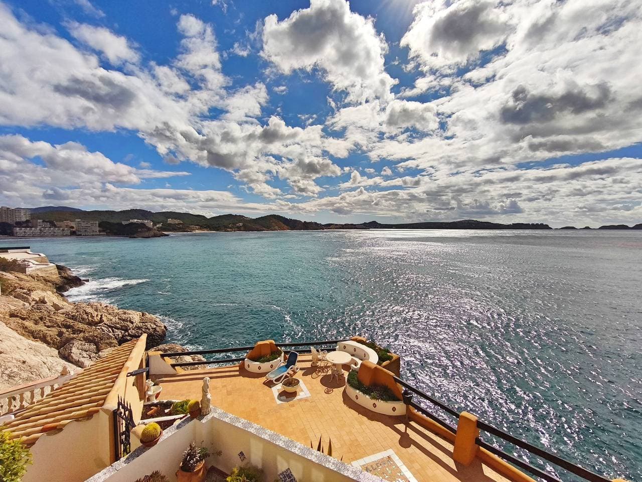 Foto 4 von 49: A3015 Meerblick-Wohnung für 2 Personen in Cala Fornells