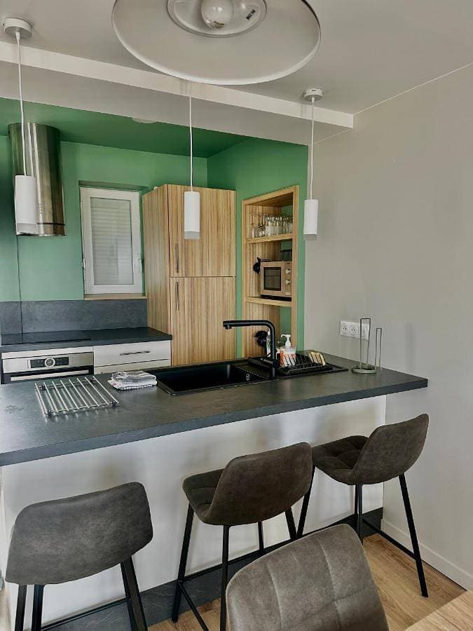 Foto 4 von 51: Three-Bedroom Apartment