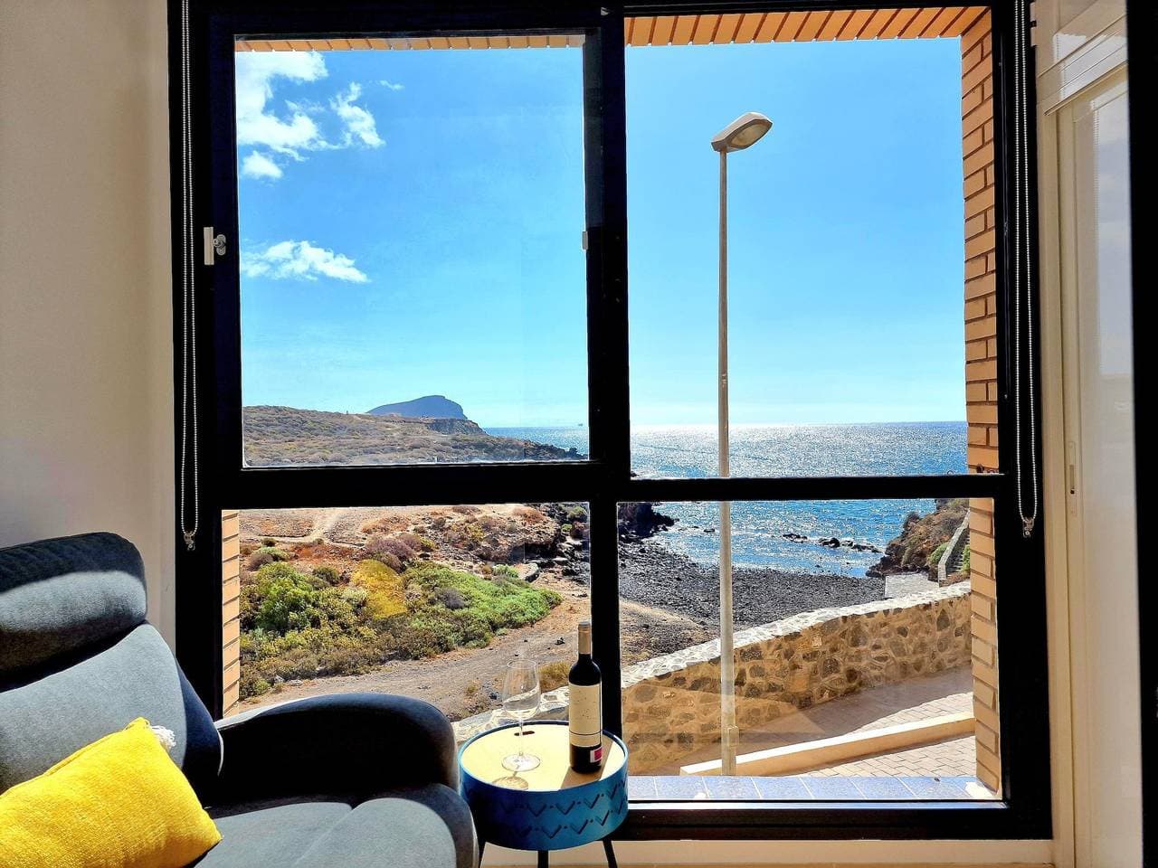 Foto 8 von 48: Las Rocas am Meer, Wifi und Meerblick