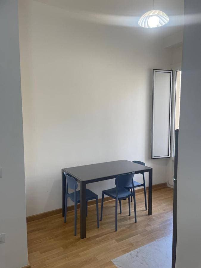 Foto 4 von 88: One-Bedroom Apartment