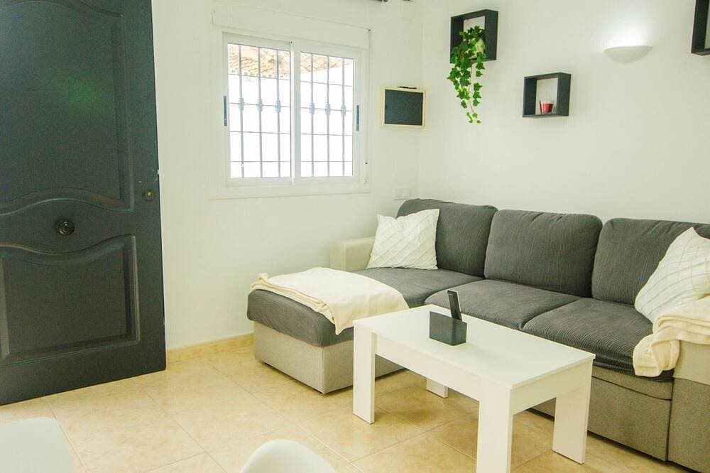 Foto 11 von 22: Strandbungalow in Estepona mit privatem Patio und Klimaanlage
