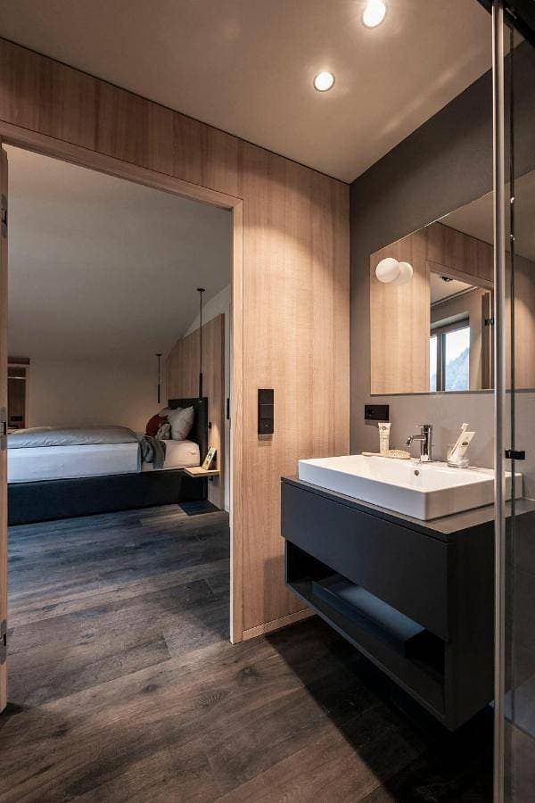 Foto 4 von 26: One-Bedroom Apartment with Balcony
