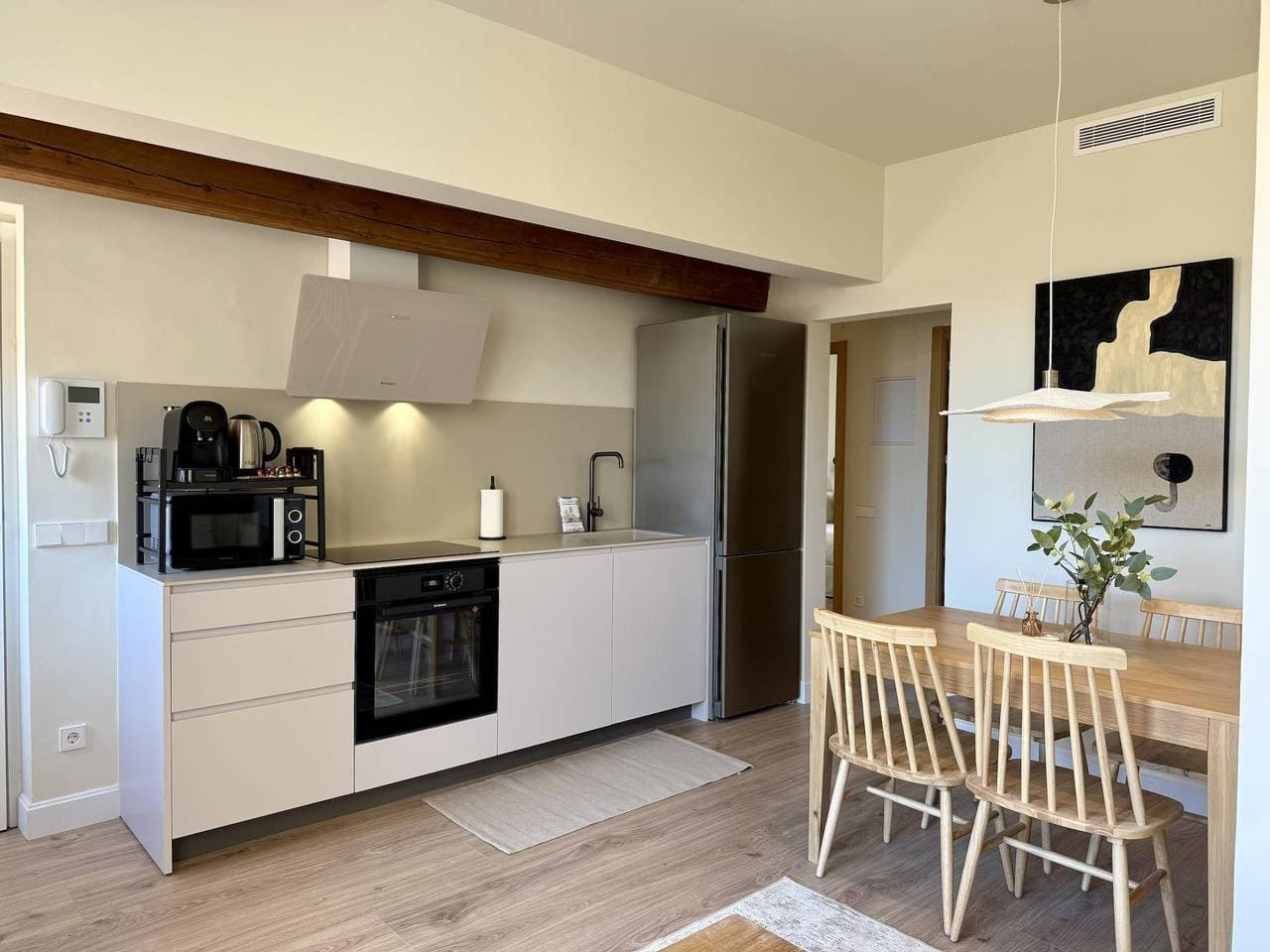 Foto 3 von 47: Ferienwohnung für 5 Personen mit Balkon/Terrasse