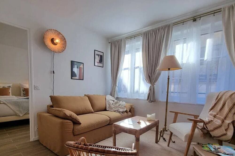 Foto 9 von 15: La Symphonie | Aufzug | Zentrum von Honfleur | 2 Personen