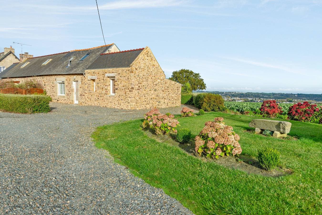 Charmantes Haus mit Meerblick in Paimpol 1