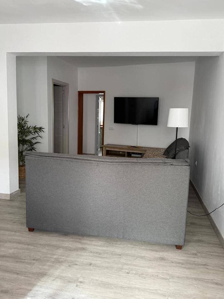 Foto 7 von 53: Two-Bedroom Apartment