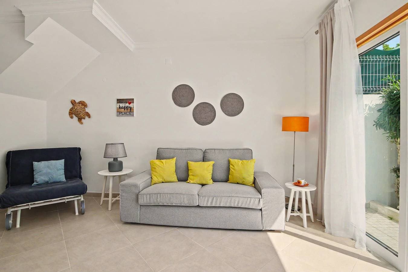 Foto 4 von 25: Ferienhaus „Lemon Tree House“ mit privater Terrasse, WLAN und Klimaanlage