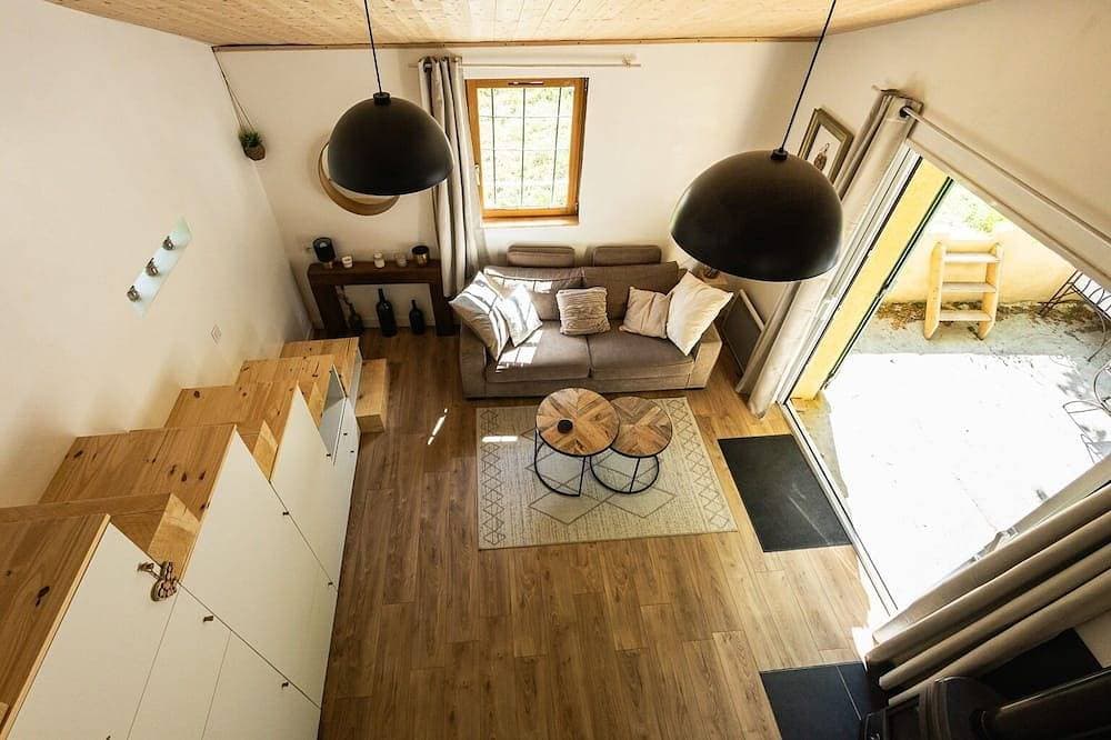 Foto 7 von 30: Une Maison Tout Confort, son Grand Terrain Nature et sa Piscine Juste Pour Vous!