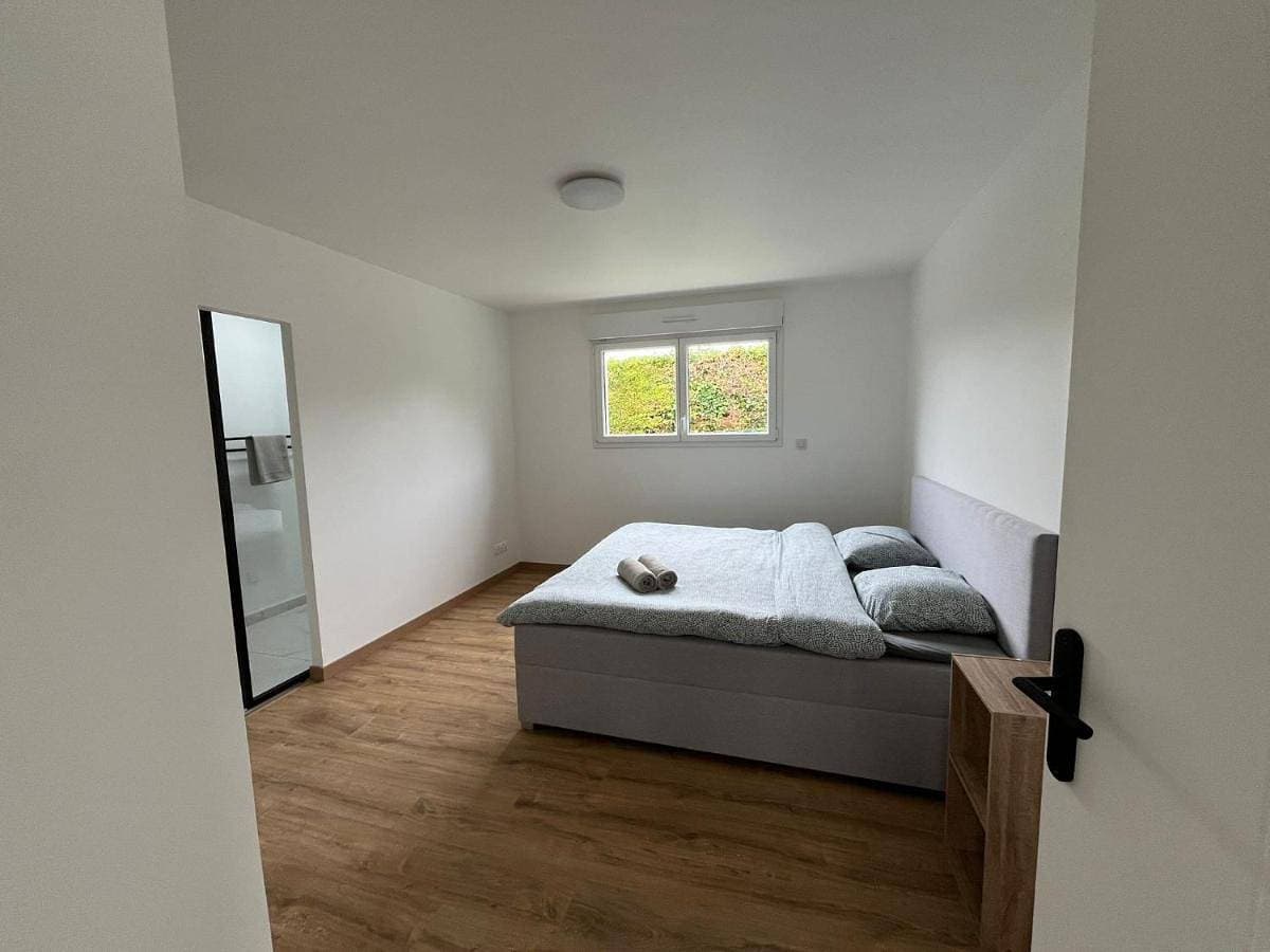 Foto 5 von 5: Four-Bedroom House