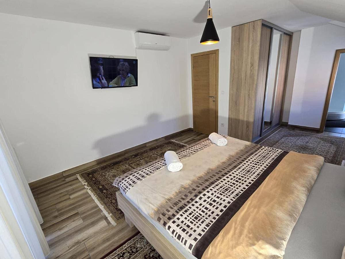 Foto 4 von 11: Two-Bedroom Apartment